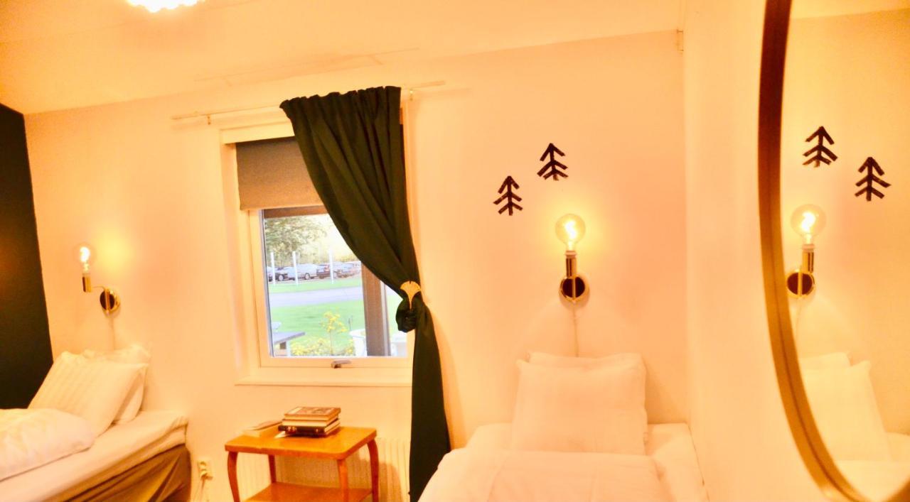 Nature Shelter Hotel Asljunga Bagian luar foto