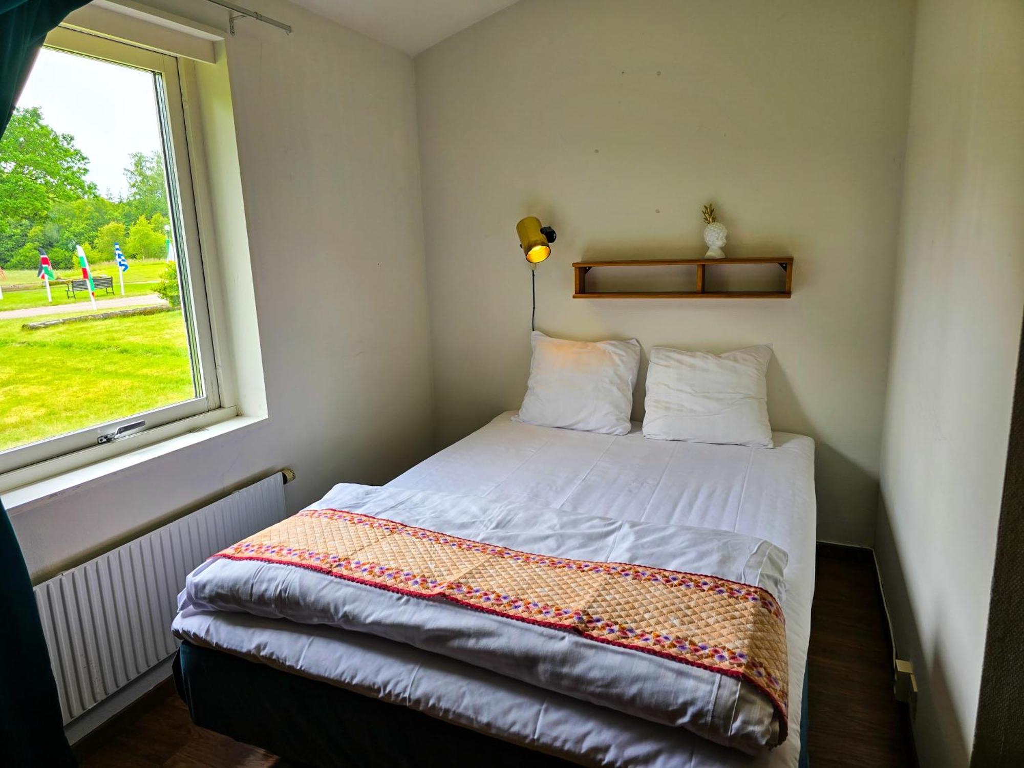 Nature Shelter Hotel Asljunga Bagian luar foto