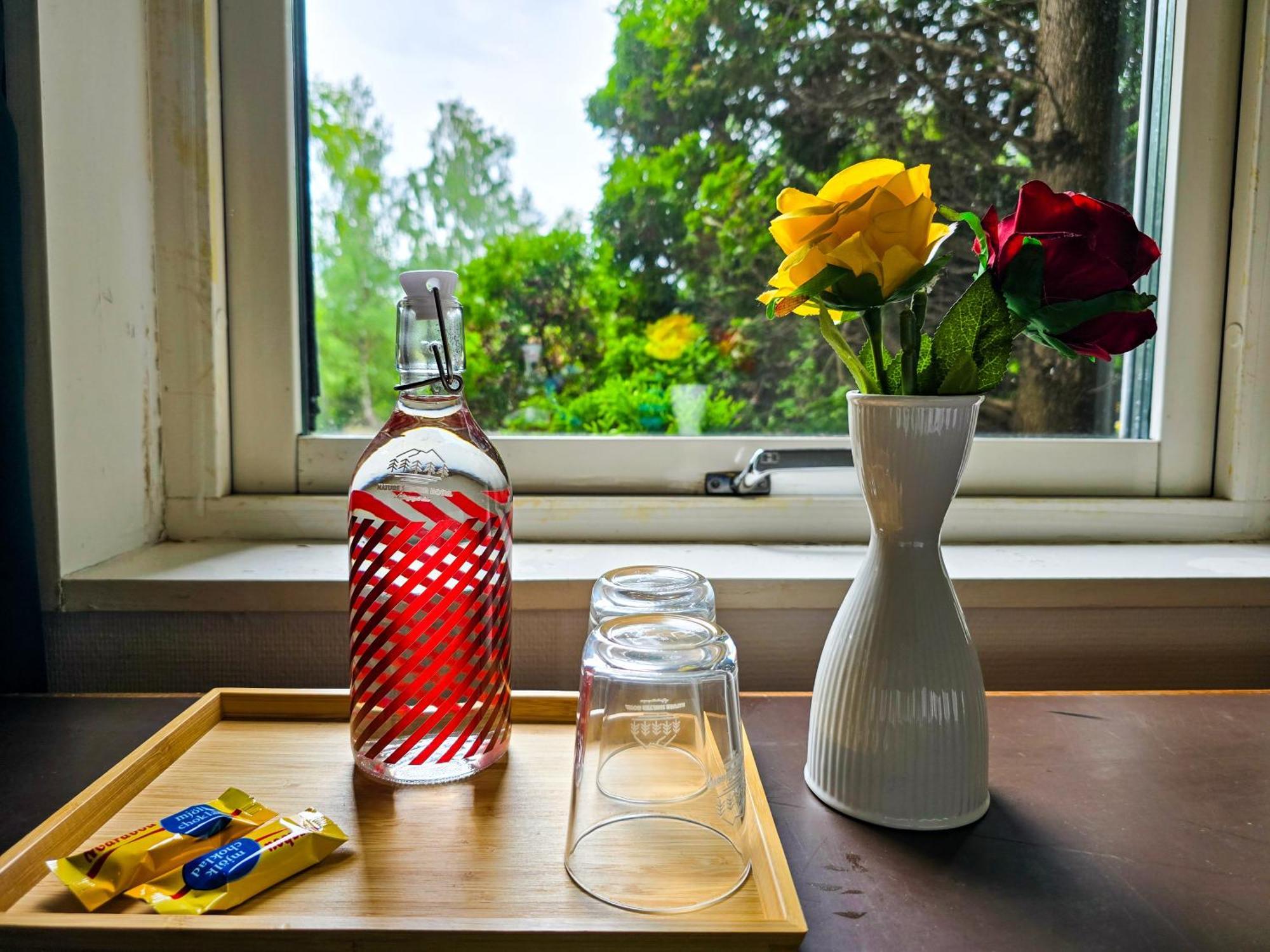 Nature Shelter Hotel Asljunga Bagian luar foto